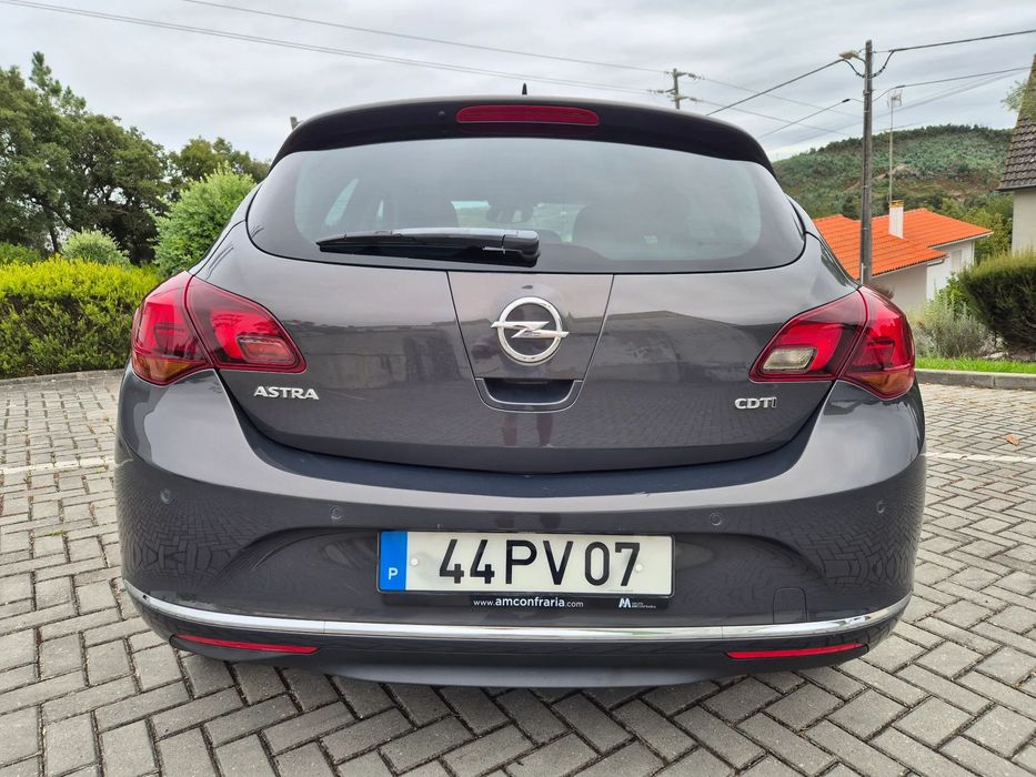 Opel Astra 1.6 CDTI Cosmo Start/Stop