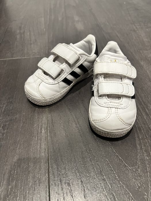 Дитяче взуття Clarks ,Adidas