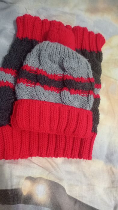 Komplet zimowy czapka plus komin 52-54 chłopak