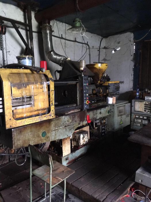 Продам Термопласт автомати ДЕ 125 в-цтво.Хмельницьк 2шт.