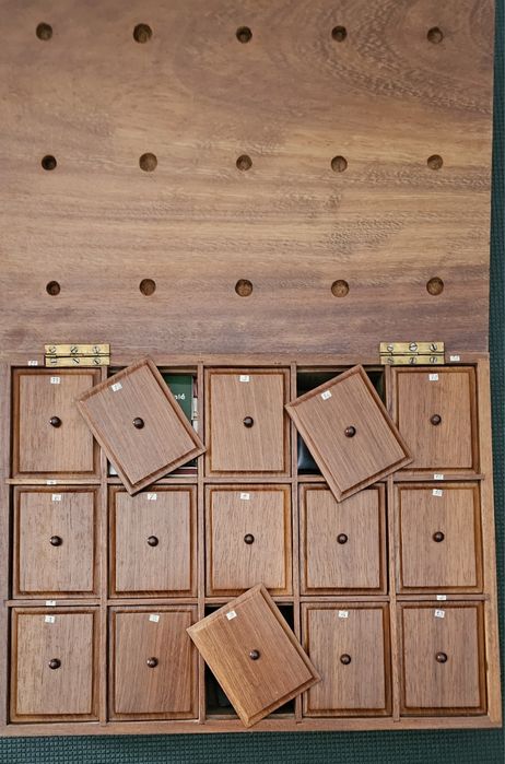 Guarda jóias em madeira