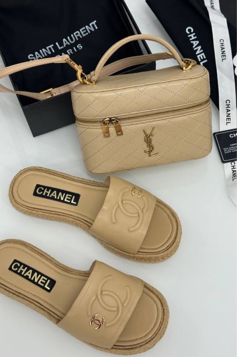 Klapki Chanel