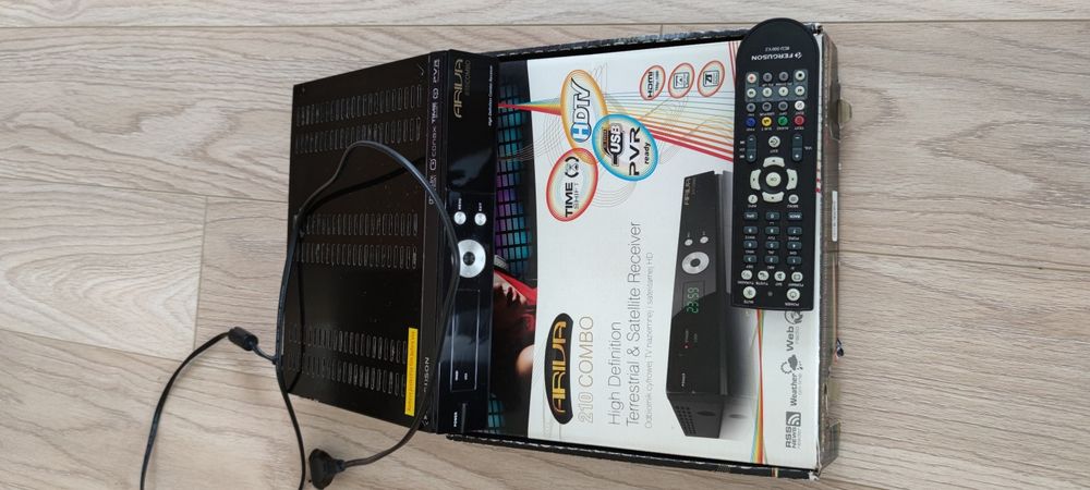 Tuner dekoder Ferguson Ariva 210 Combo