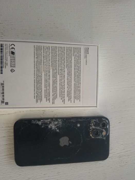Uszkodzony iPhone 13 128gb