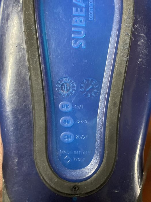 Vemdo barbatanas 32-33