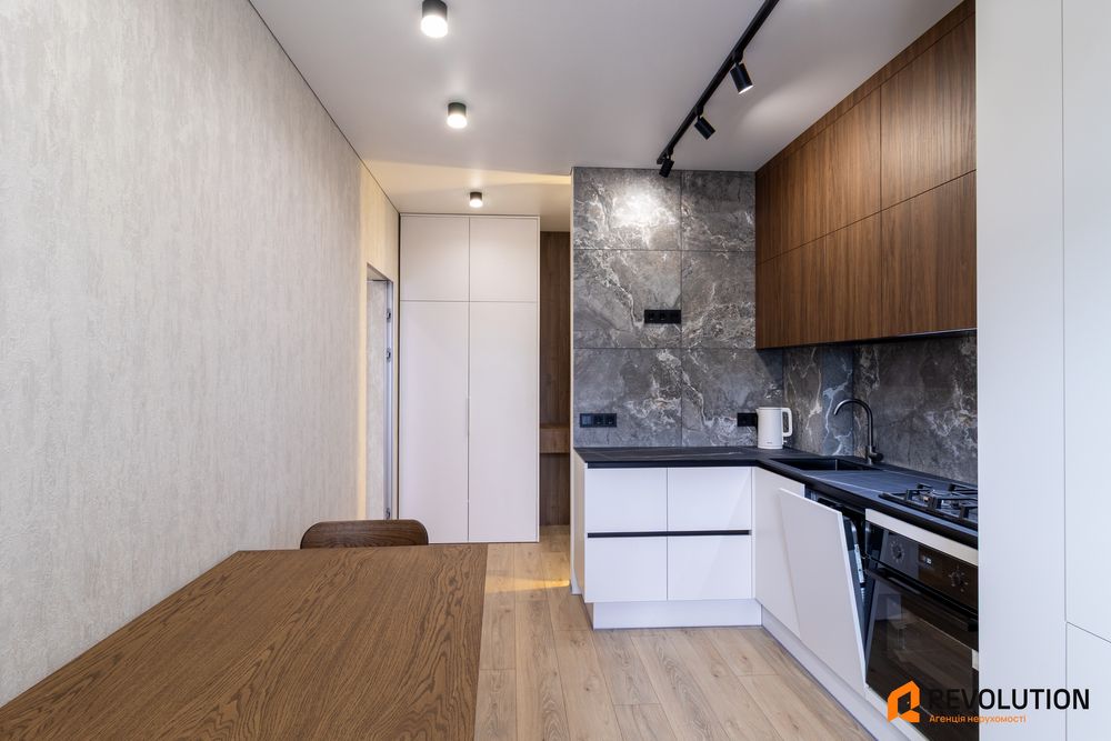 Без%, ЖК У-квартал, 1-кім, 38м2, Газ