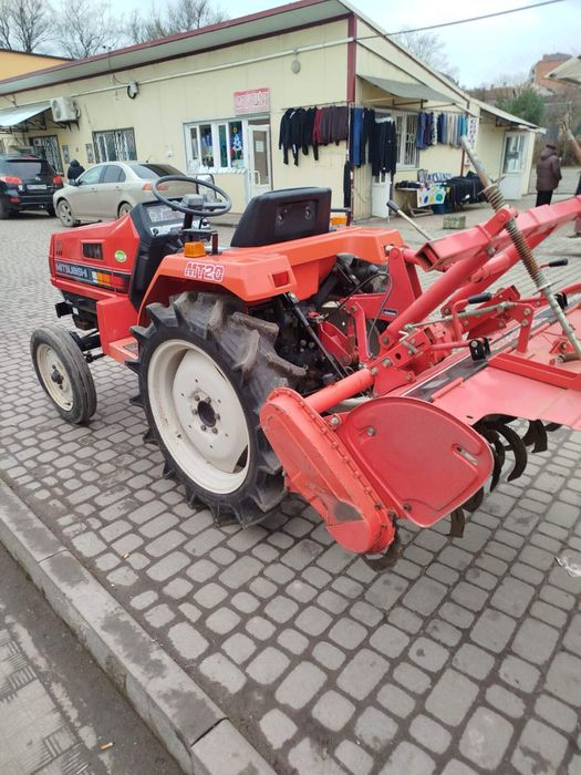 Продам трактор міцубісі
