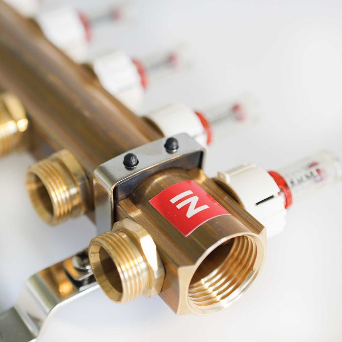 ROZDZIELACZ mosiężny uzbrojony z POMPĄ WILO - ZESTAW