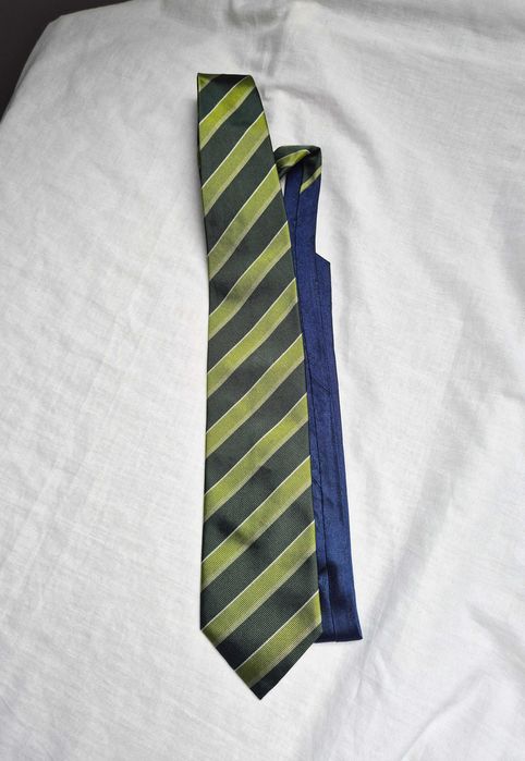 Jedwabny krawat Tommy Hilfiger vintage, 100% jedwab