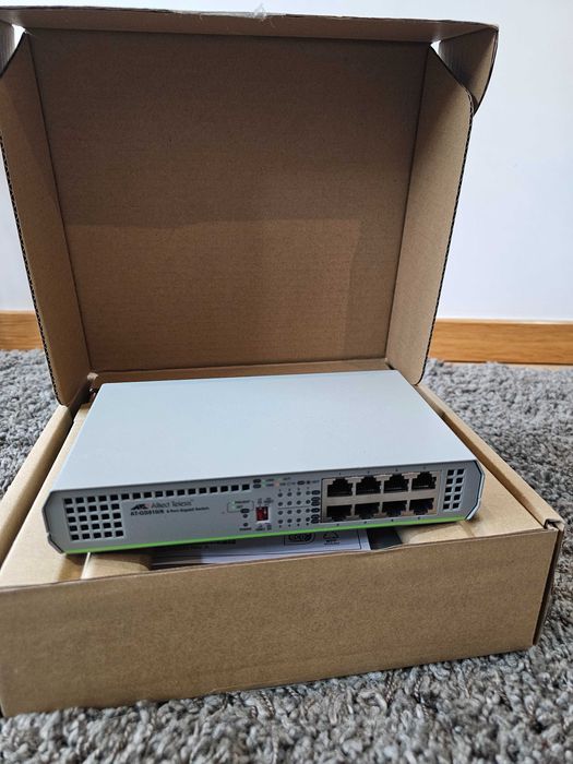 2x Switch Allied Telesis AT-GS910/8-50 – BRAND NEW!64585334071171122
