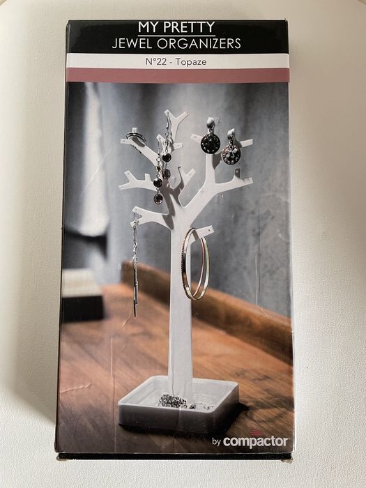 Suporte para colares e joias