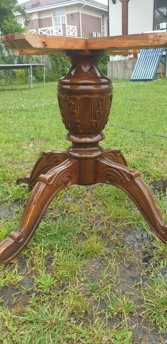 Нога для столу різьблена, старовиннаий