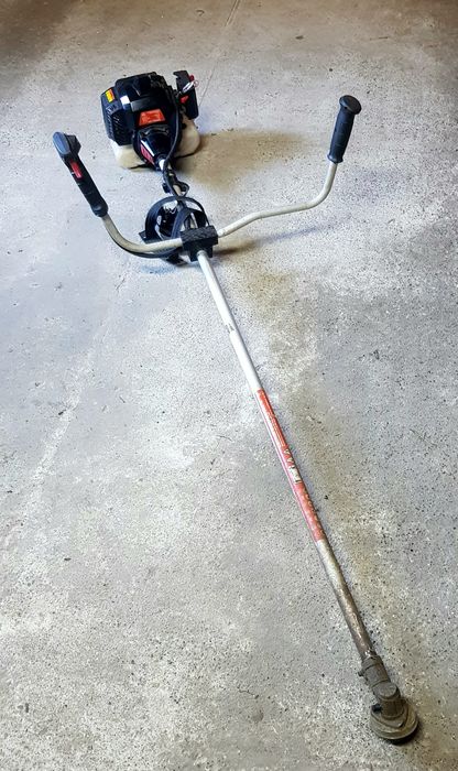 Бензокоса Vitals