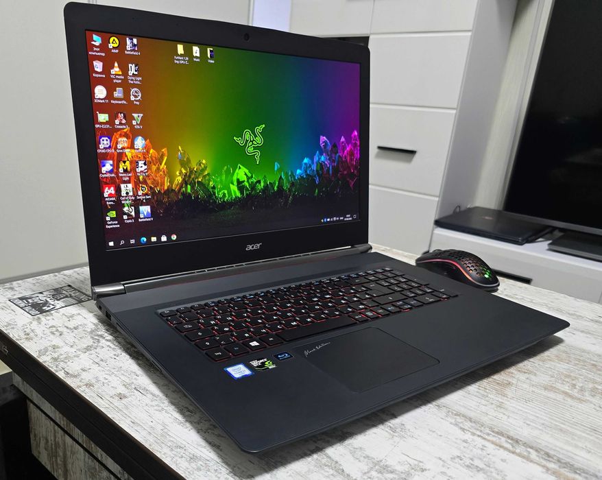 Acer Nitro 17.3" IPS (Core i7/Nvidia GTX 960/ОЗУ 16GB/256GB SSD+1TB HDD)