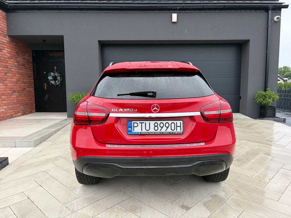 Mercedes-Benz GLA 180 d Salon POLSKA Bezwypadkowy