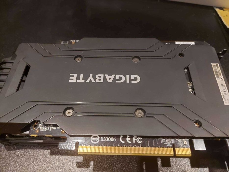 GTX 1060 6gb z pudełkiem