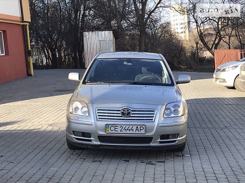 Toyota Avensis 1.8. 2003