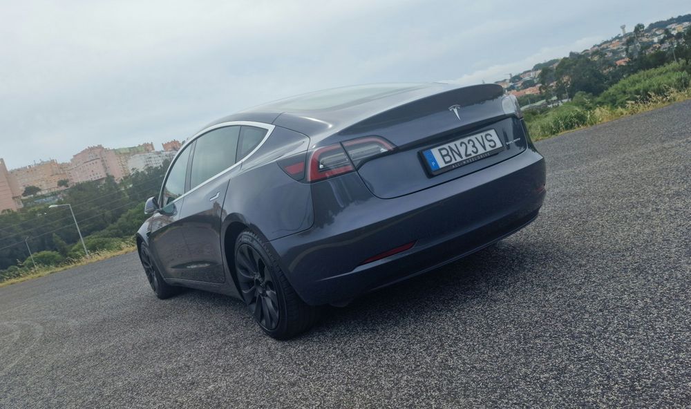 Tesla dual motor long range 2019