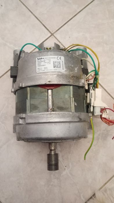 Silnik do pralki Electrolux