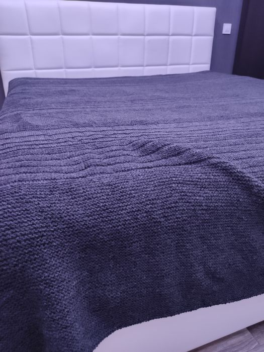 Шикарный вязанный плед на кровать (ручная работа)