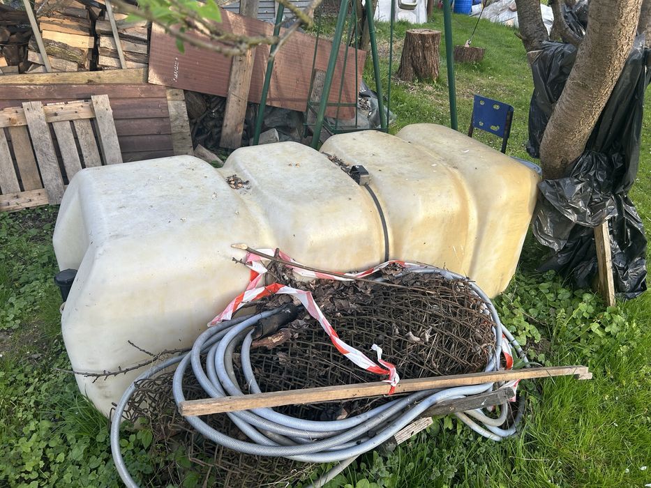 Zbiornik wodny plastikowy 1000L