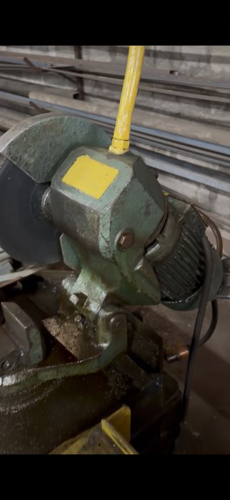 Maquina corte ferro