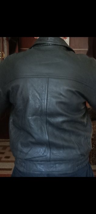 Шкіряна чоловіча куртка Пілот з яловичої шкіри