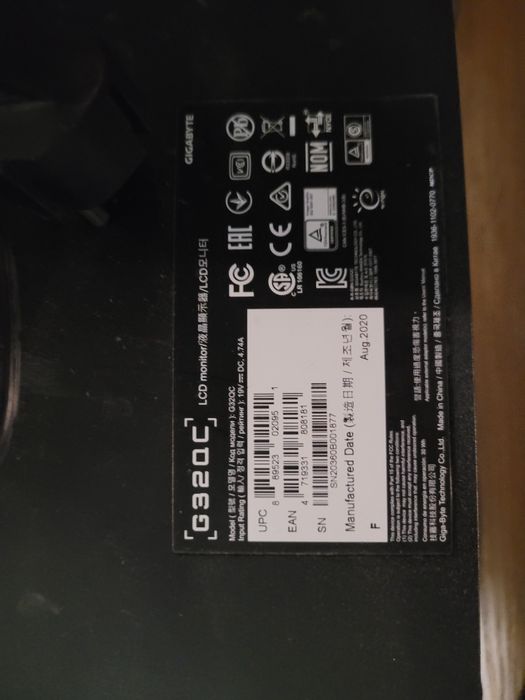 Monitor G32QC gamingowy