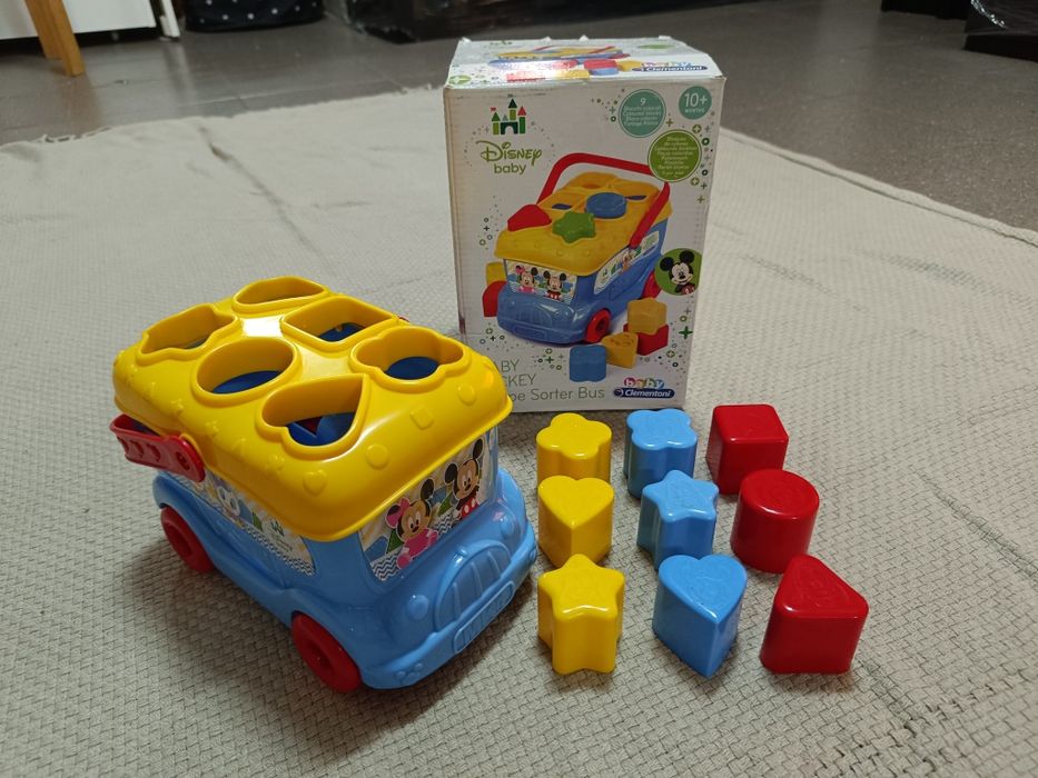 3 Conjuntos de Blocos Infantis de Formas e Cores Diferentes