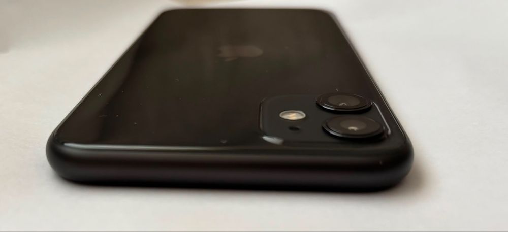 Iphone 11, 64 Gb, preto. Excelente estado