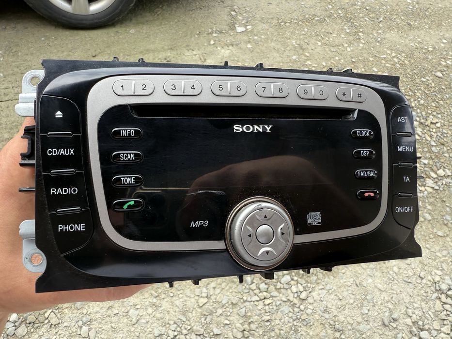 Radio sony ford smax 2011
