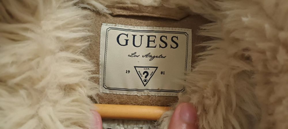 GUESS- Jaqueta XS- muito bom estado