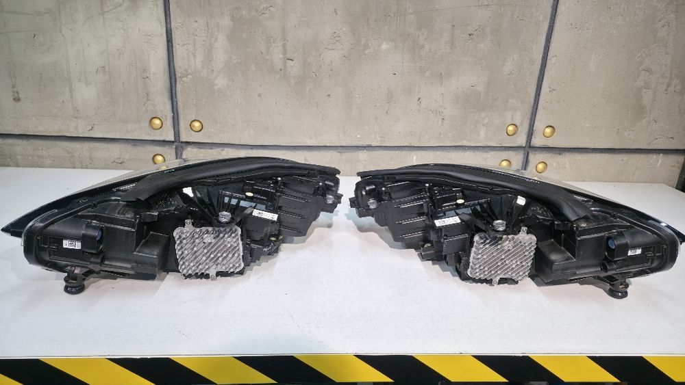 Фари BMW 1 F70 bmw 2 Series F74 Black Laser LED комплект оригінал 2024 2025