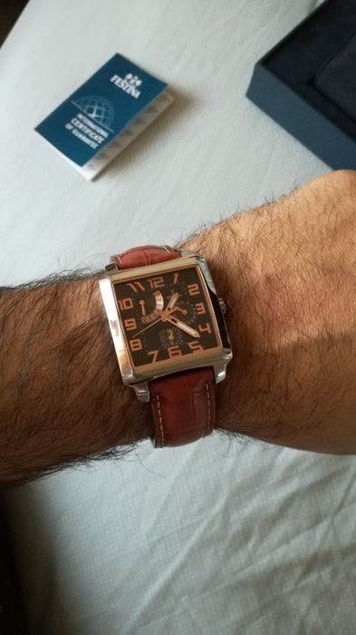 Relógio Festina - em excelente estado.