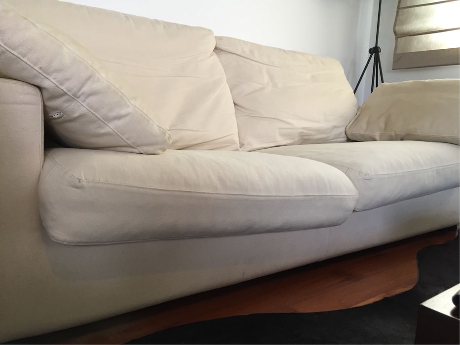 Sofá branco / bege