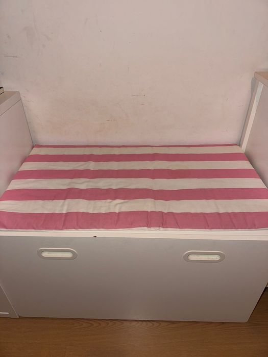 Móvel ikea(com gaveta)