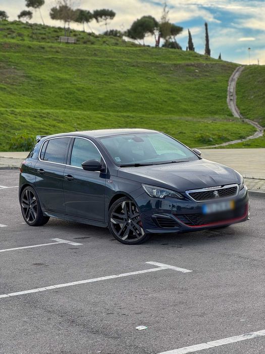 Peugeot 308 GTi by Peugeot Sport