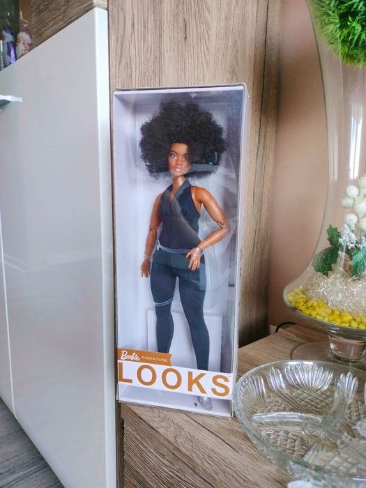 NRFB lalka barbie Looks look Basics basic
