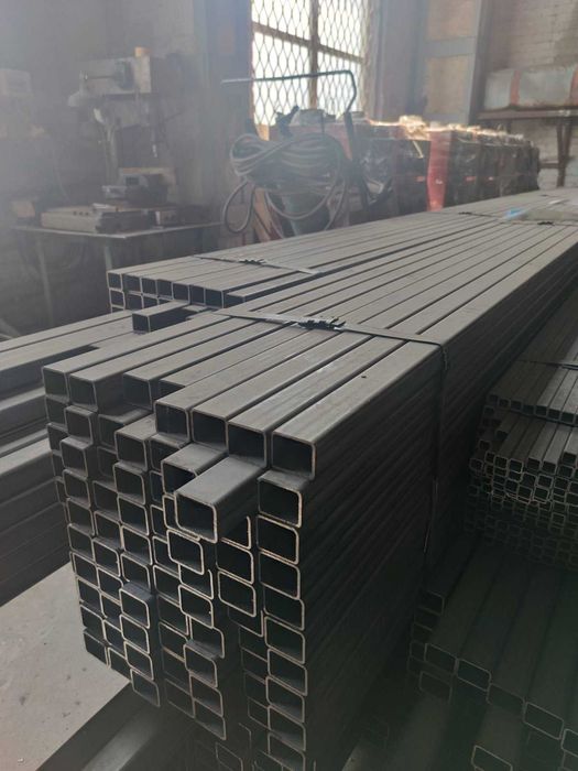 Метал: арматура, труби квадратні, прямокутні, круглі, круг, полоса ін