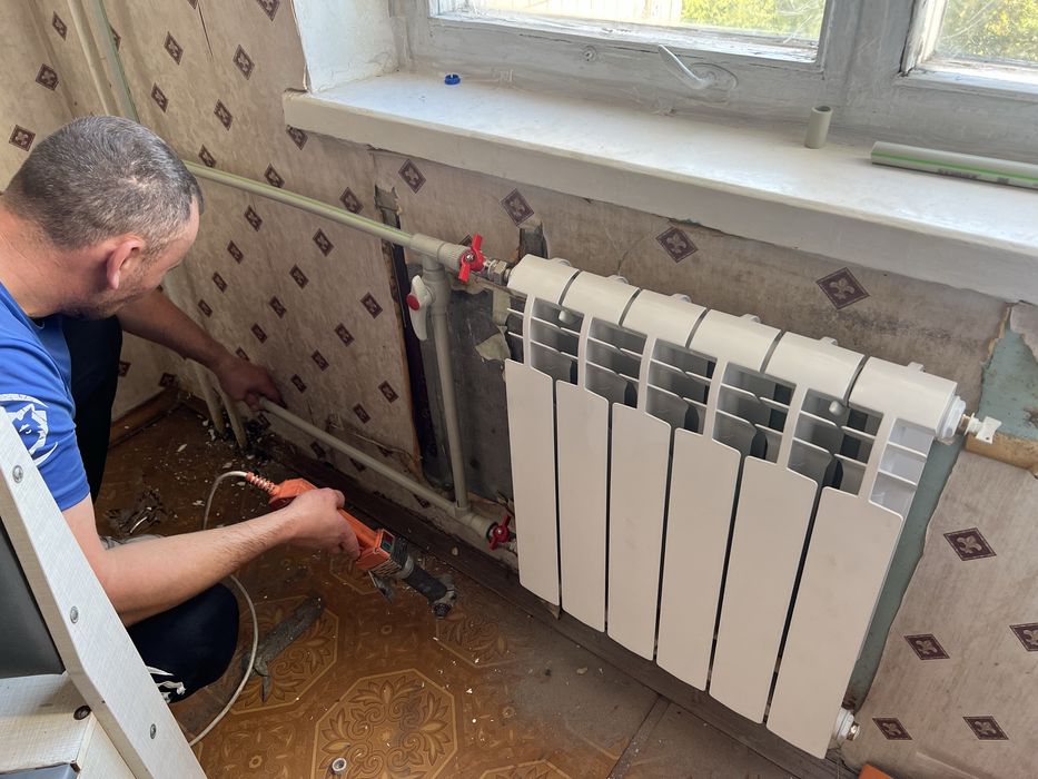 Сантехнічні послуги / Заміна батарей опалення