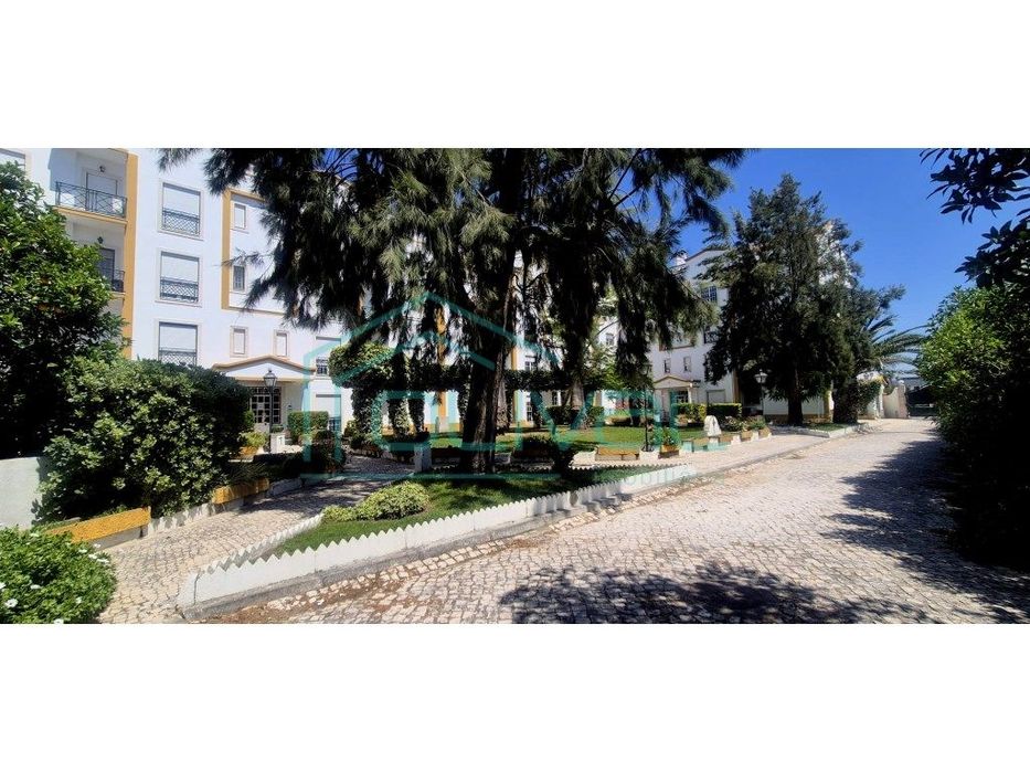 O Lar com que Sempre Sonhou Espera por Si no Porto Alto!
