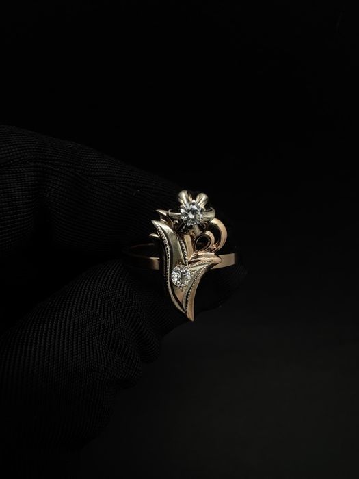 Золота каблучка / Золотое кольцо / Діамант / Бриллиант