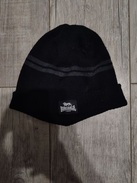 Шапка Lonsdale легит