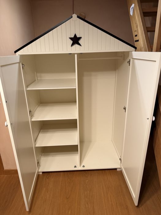 Szfa z pelnego drewna dziecienca