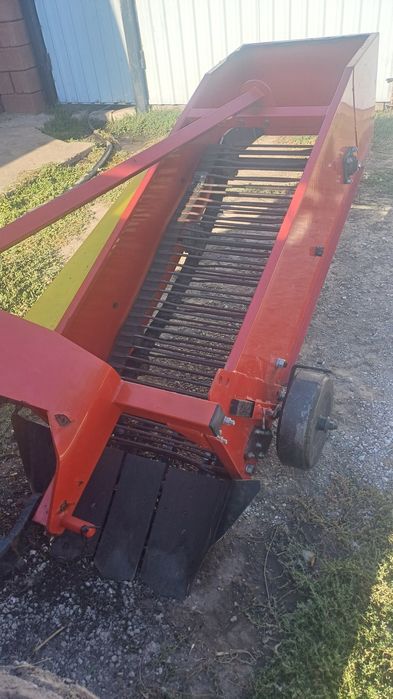 Продам картоплекопалку транспотелртерна однорядна Wirax