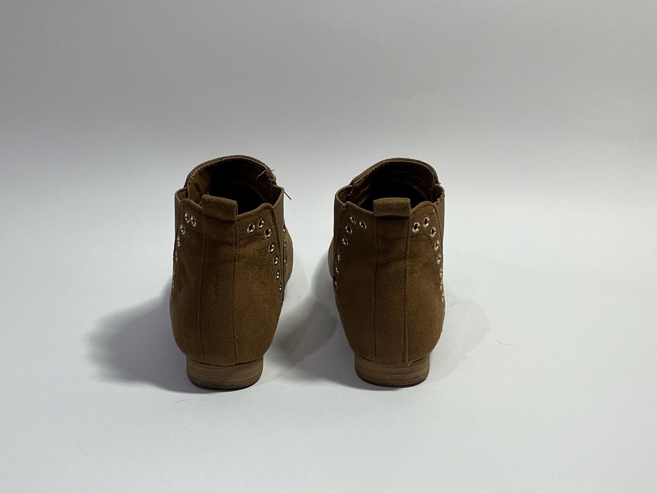 Botins de verão com taxas