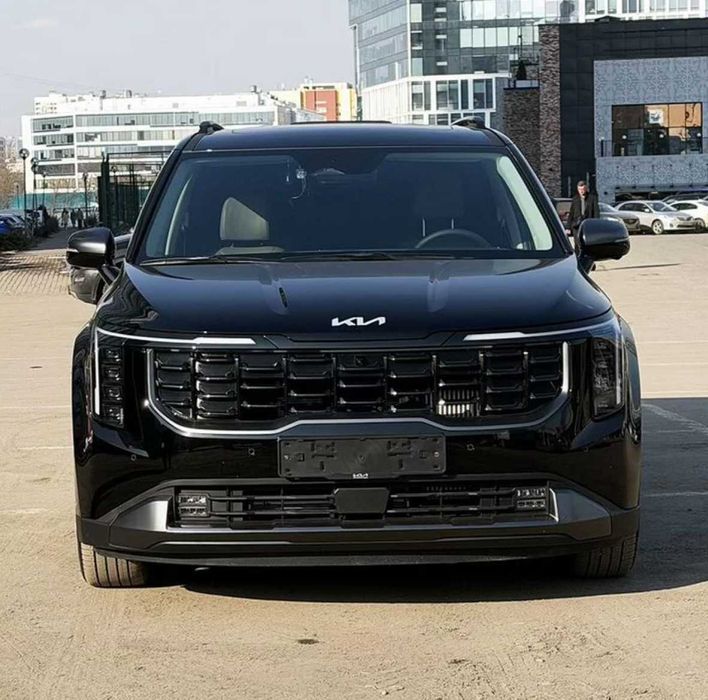 Kia Carnival 1.6 гібрид 2024 можна с ПДВ