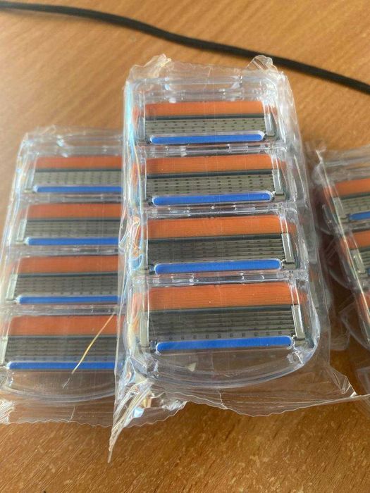 Gillette Fusion 5 сменные картриджи новые для бритья Касети для бриття