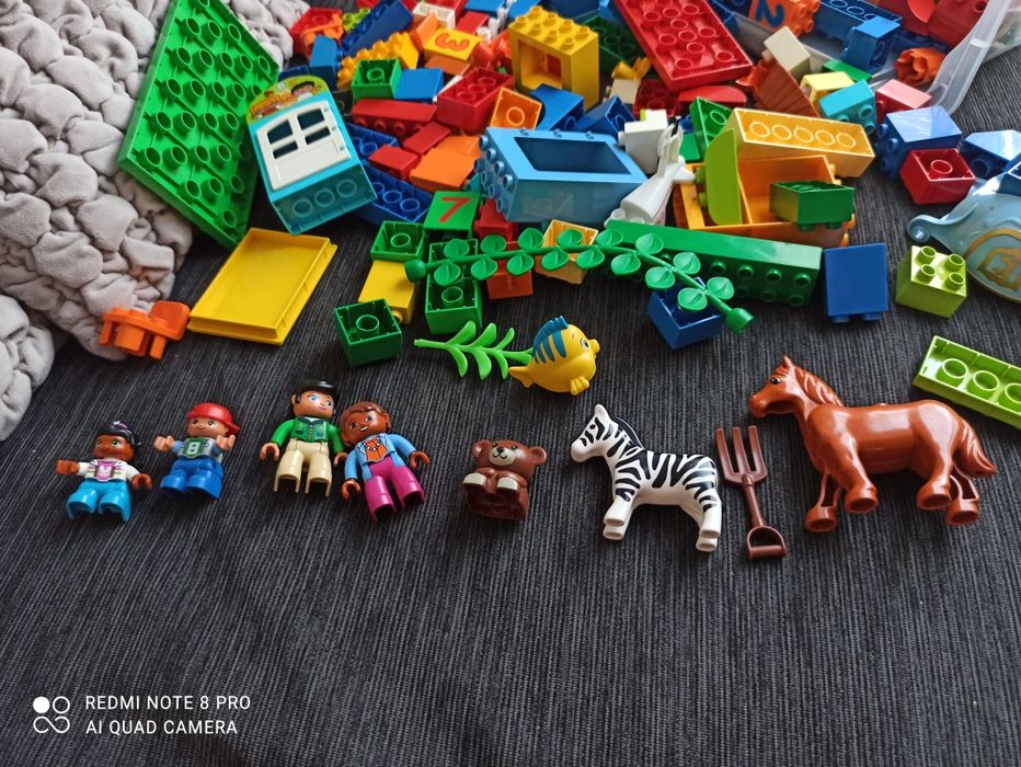 Duży zestaw klocków Lego DUPLO