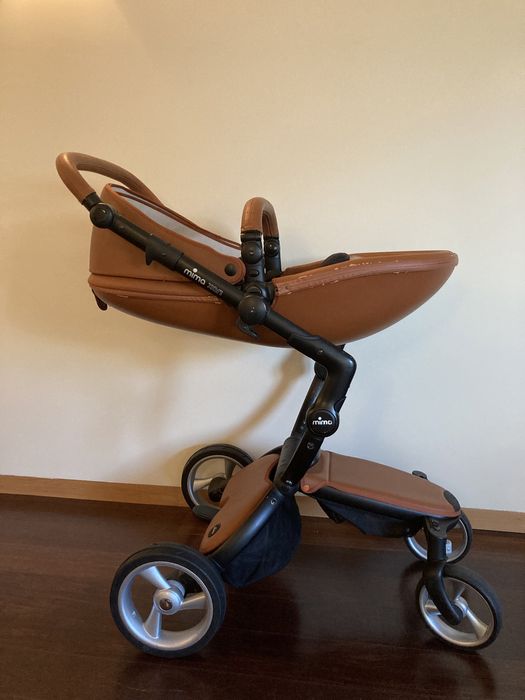 Carrinho Passeio Mima c/ Alcofa e Ovo